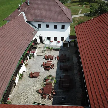 호텔 Kleebauer Biohof & Hotel