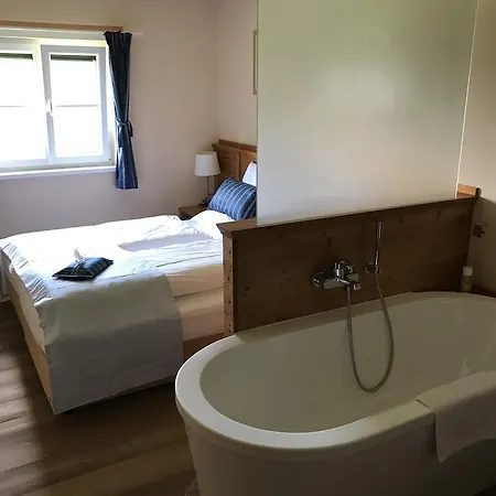 Kleebauer Biohof & Hotel 4*