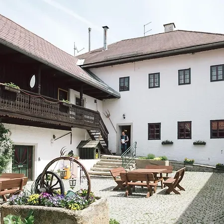 Kleebauer Biohof & Hotel Hotel