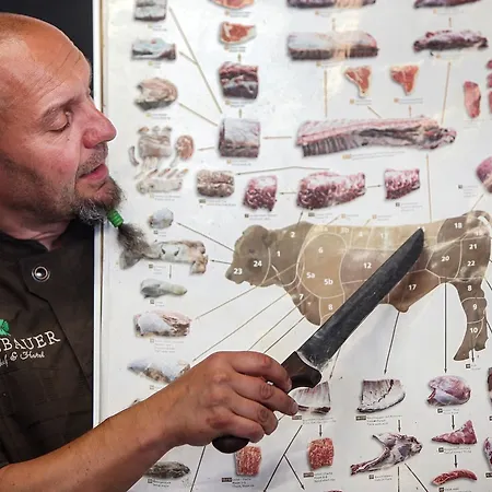 Kleebauer Biohof & Hotel